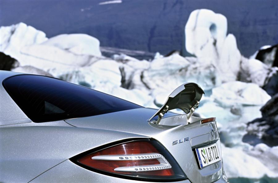  Mercedes-Benz SLR McLaren 2003 года  (фото 134 из 319)